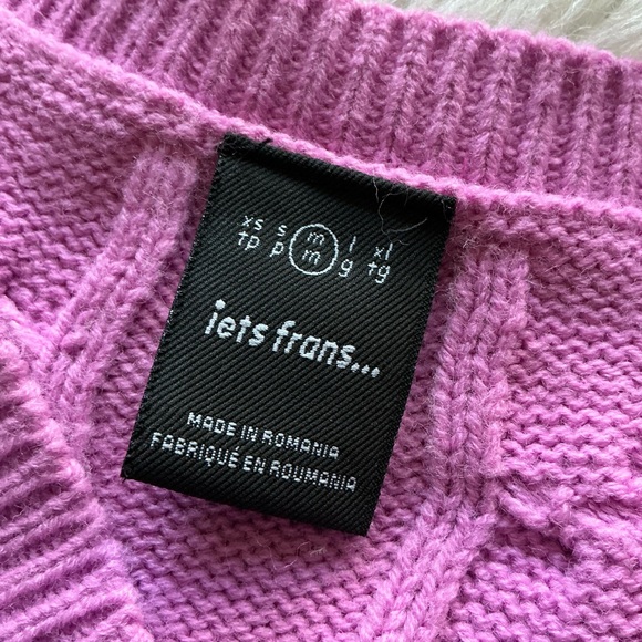 UO IETS FRANS Cable Knit Cropped‎ Sweater Vest In Pink - Picture 4 of 6